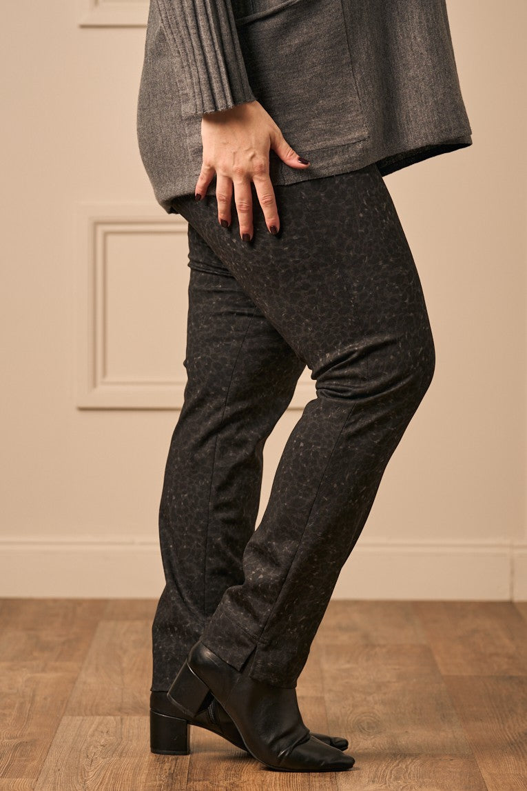 Our model is wearing Robell Rose animal print trousers in black for Froxx CLothing plus sizes