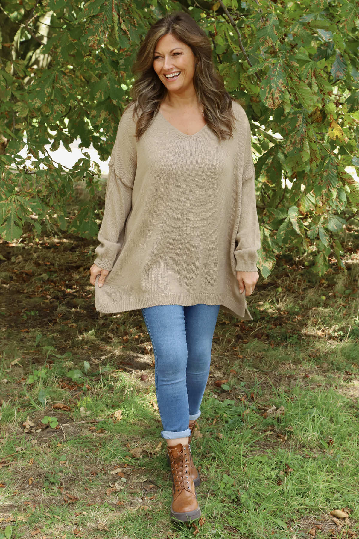 Made In Italy V neck jumper - Latte