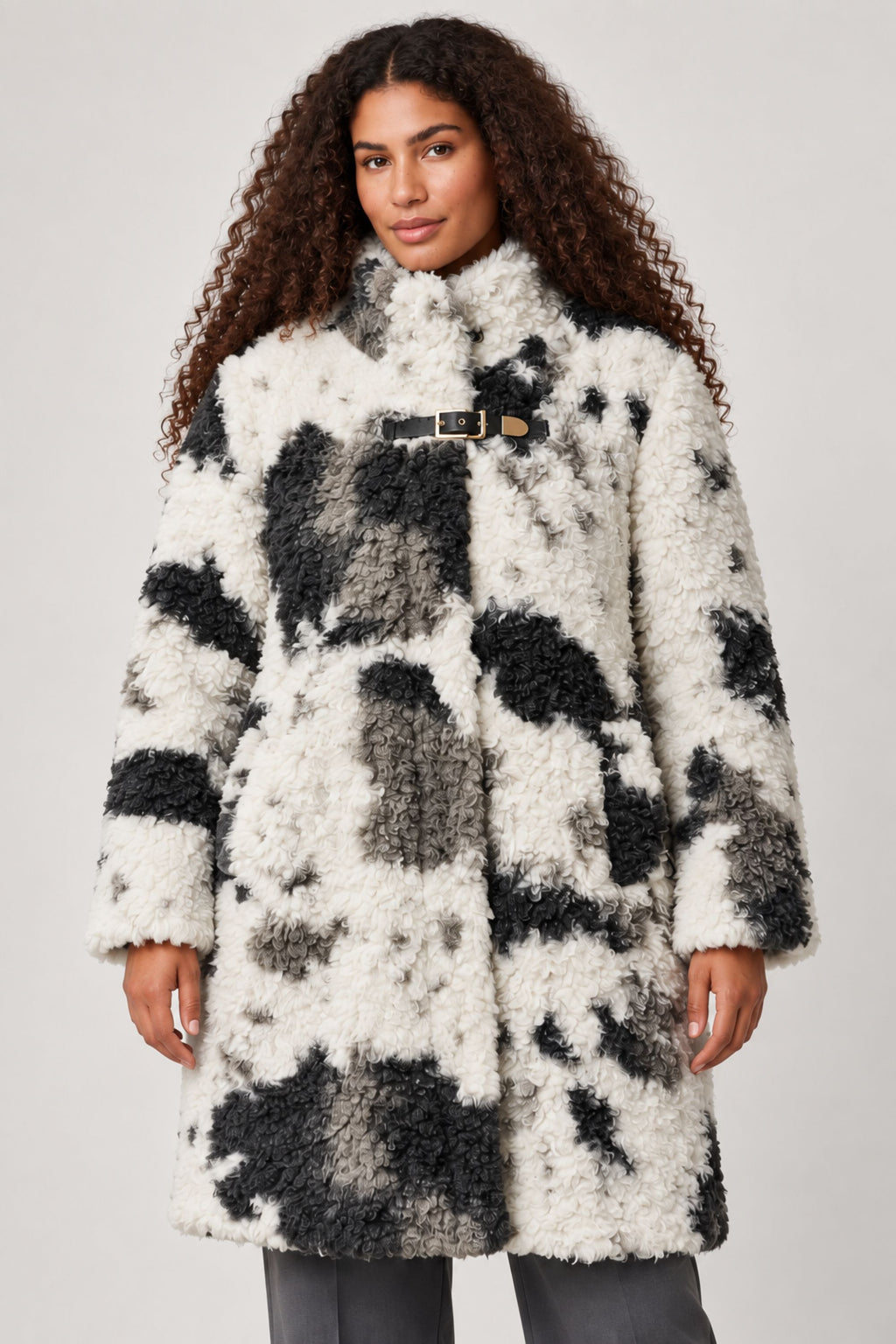 Noen shaggy jacket - Black/White