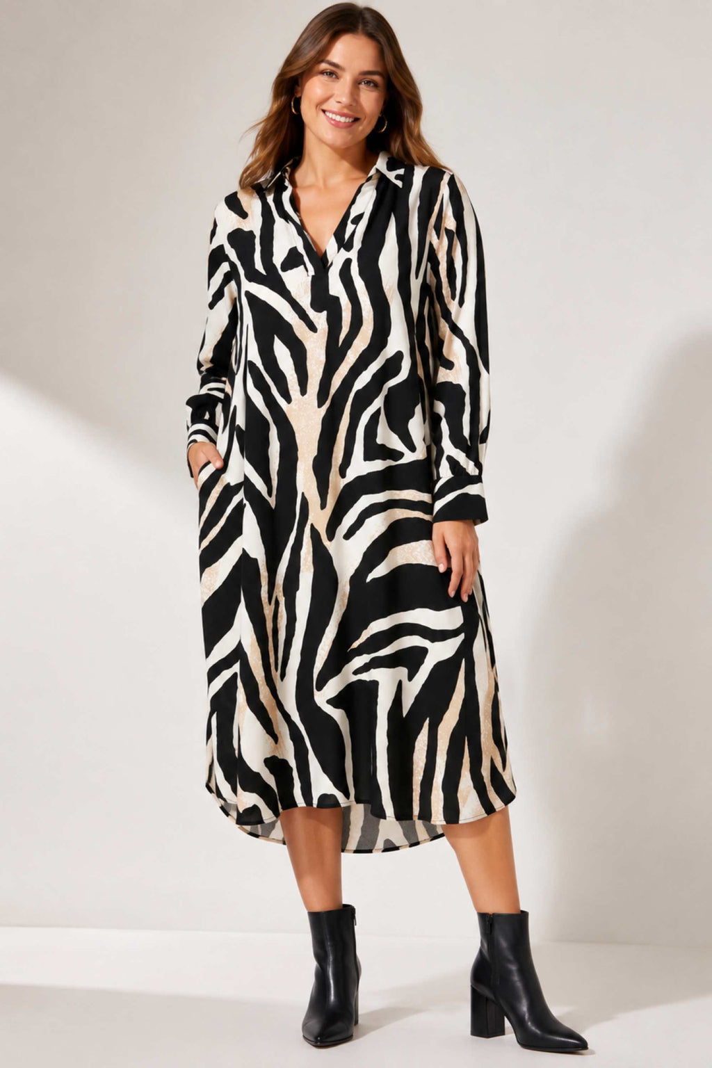 Via Appia animal print dress - Leo