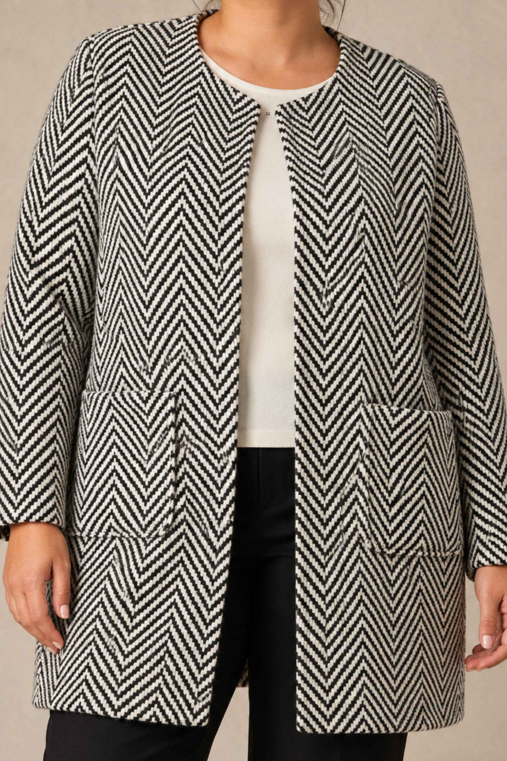 Via Appia edge to edge jacket - Black/White