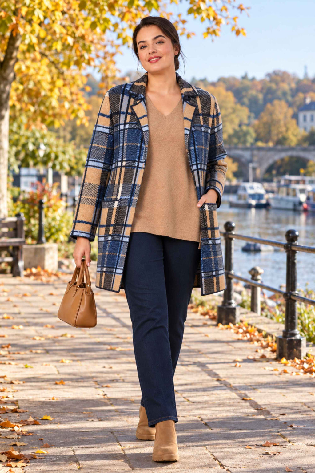 Via Appia V neck jumper - Camel