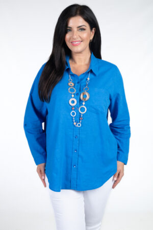 Model is wearing Via Appia cotton linen shirt in cobalt blue for plus sizes