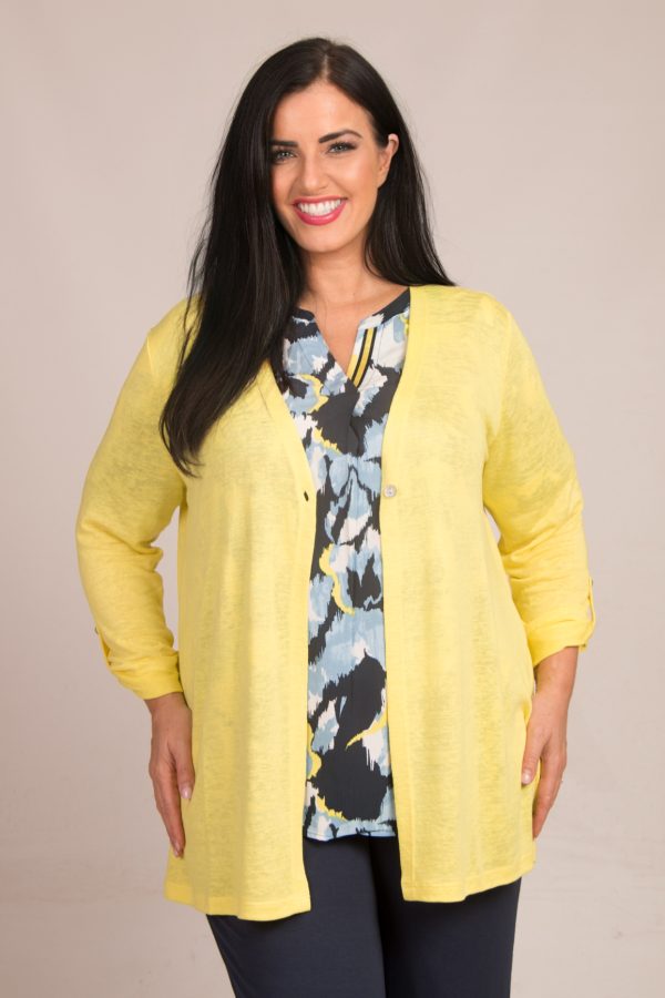 Our model is wearing Via Appia jersey fine knit cardi in lemon for Froxx Clothing plus sizes
